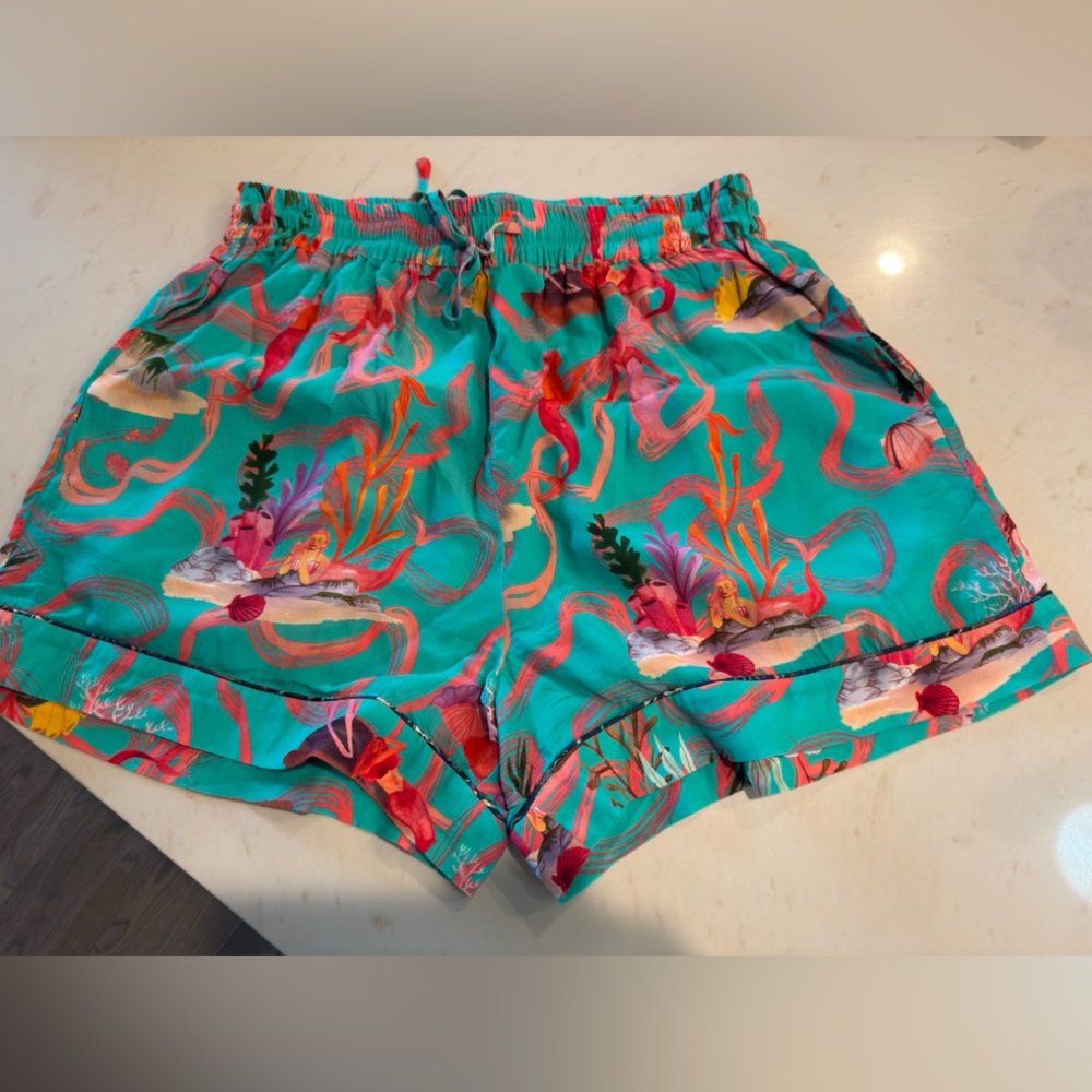 NWOT Robert Graham Multicolor Women's Shorts